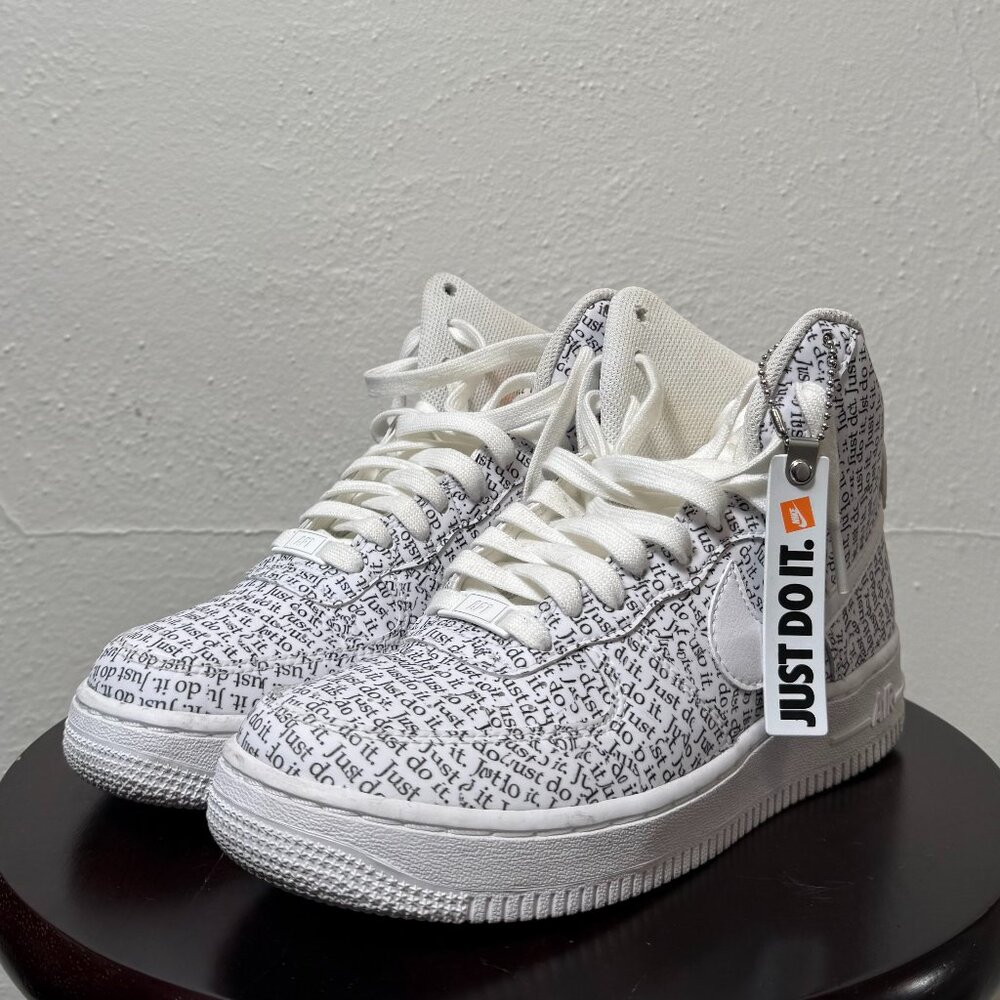 Nike Women's Air Force 1 HI LX (Size 6.5)
